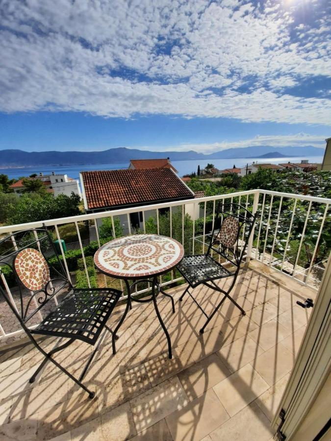 Holiday Home Kalinic 斯拉汀 外观 照片