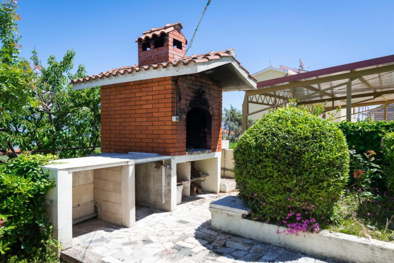 Holiday Home Kalinic 斯拉汀 外观 照片