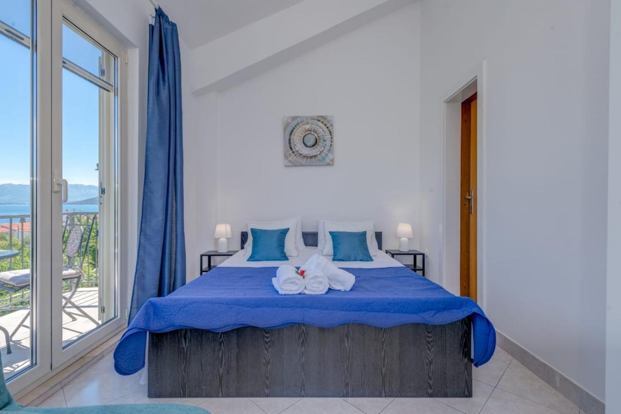 Holiday Home Kalinic 斯拉汀 外观 照片