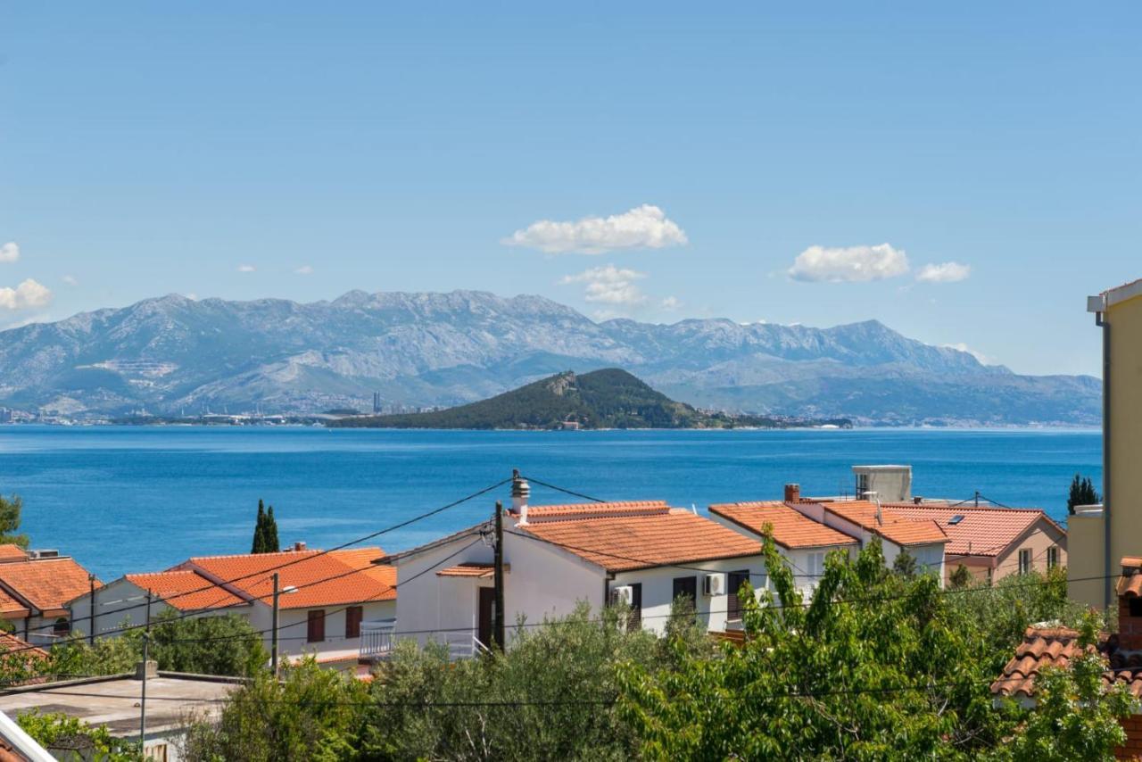 Holiday Home Kalinic 斯拉汀 外观 照片